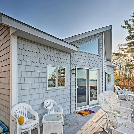 Oceanfront Sullivan Cottage On 6 Acres With Kayak!